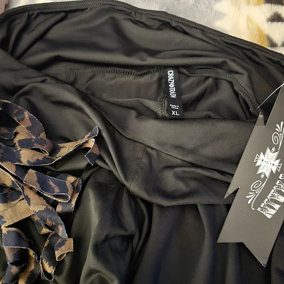 Crazy Train Black Fringe Meow Tiwn Leggings Size XL - Picture 9 of 11